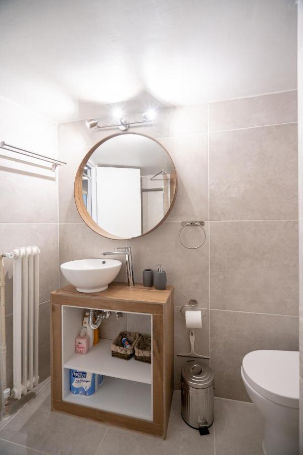 Athens Center 2 Bedrooms 4 Pers Apartment. エクステリア 写真
